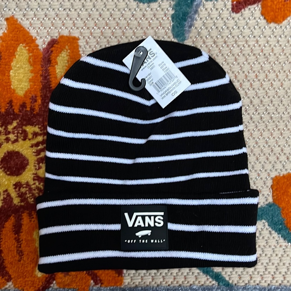 VANS BREAKIN CURFEW KNIT CUFF BEANIE ADULT HAT BLACK WHITE VN0A5GUV2UC WOMENS